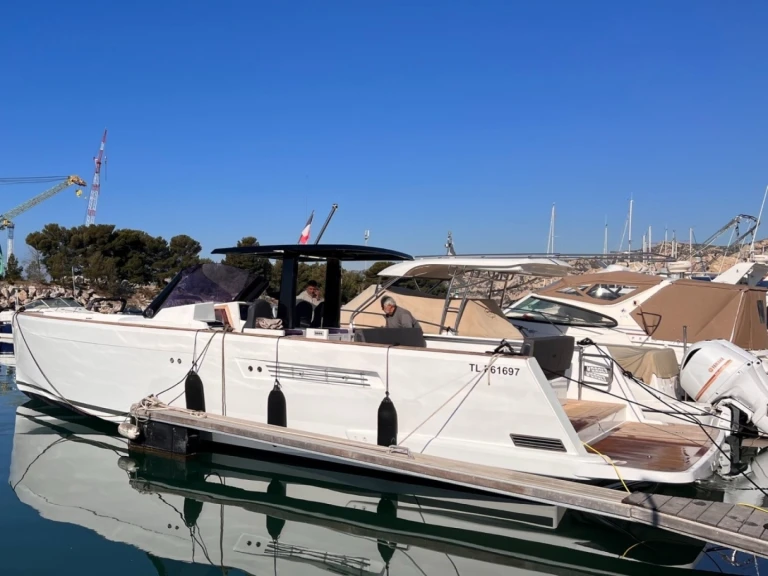 Pronájem Motorová loď v Marseille -Fjord Fjord 40 Open