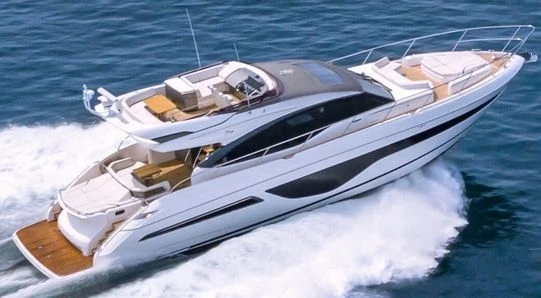 Pronájem lodi Ajaccio lákavé ceny Princess 66