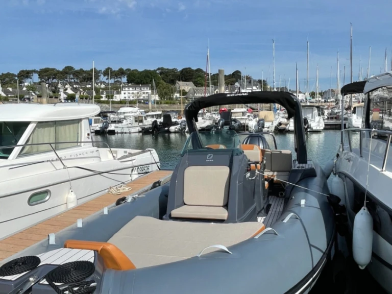 Pronájem jachty v La Trinité-sur-Mer -Zodiac Medline 7.5 na Samboatu
