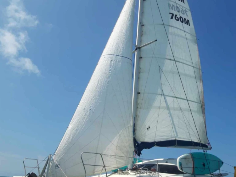 Pronajmout si Fountaine Pajot Maldives 32 v Les Prises