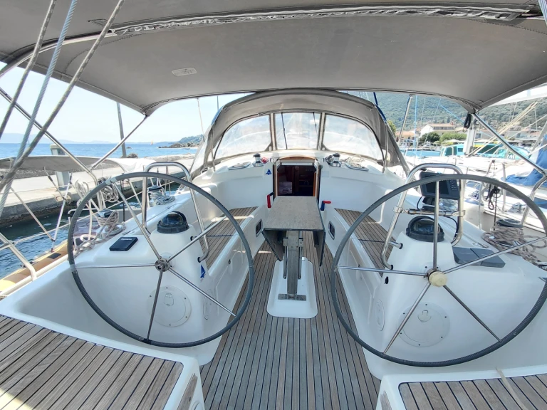 Pronajmout si Bavaria Bavaria 43 Cruiser v Lefkáda