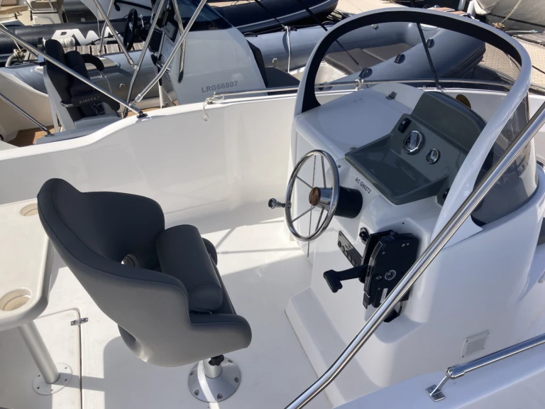 Nireus 53 Escape jednotlivci a charterové společnosti v Sanguinet