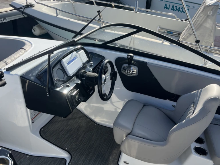 Pronájem Motorová loď v Ajaccio -Glastron GT 225