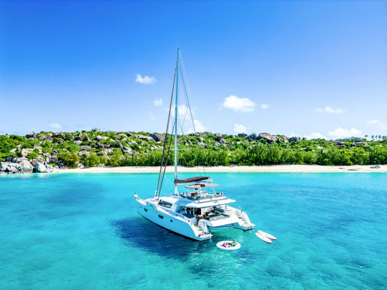 Pronájem lodi Fountaine Pajot TRUE STORY v Bahamy na Samboatu