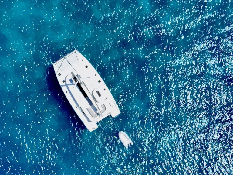 Pronajmout Jachta se skipperem či ne Leopard v Tortola