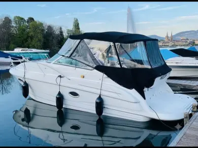 Motorová loď k pronájmu v Genève (City) za nejlepší cenu