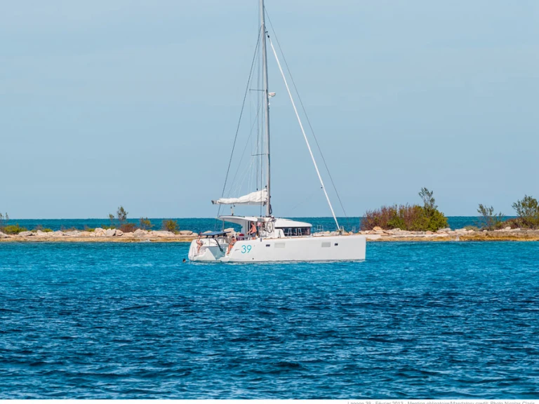 Pronájem lodi Bali Bali 4.1 v Palaióchora na Samboatu