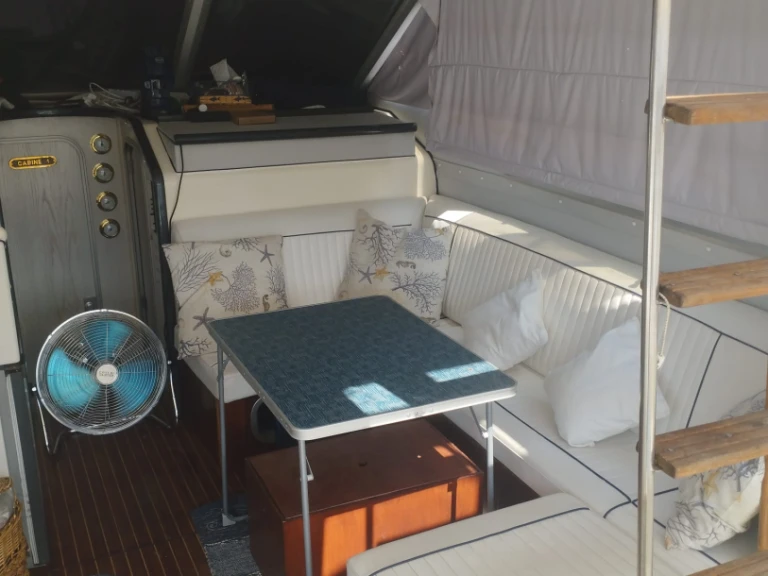 Motorová loď k pronájmu v Trabia za nejlepší cenu