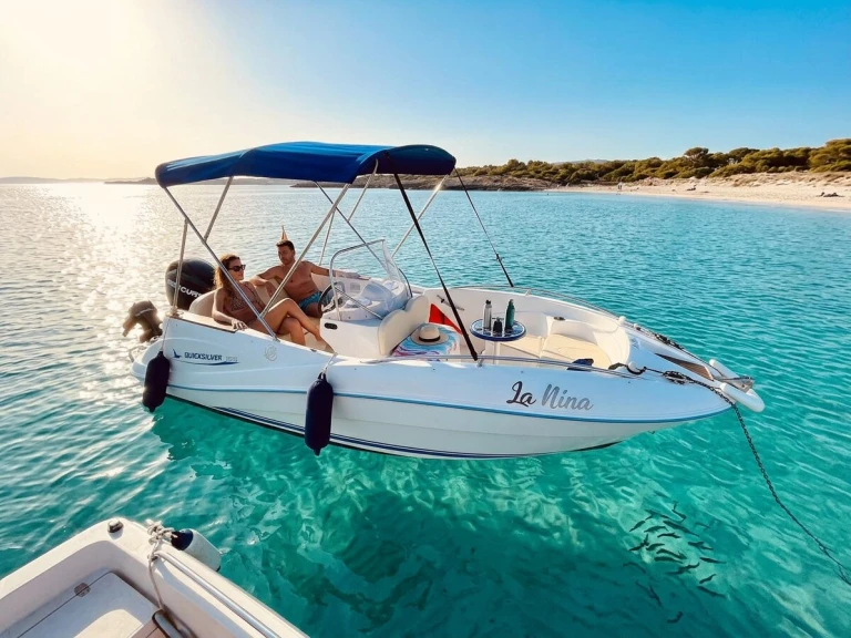 Pronájem Motorová loď v Cambrils -Quicksilver Quicksilver 505 Commander