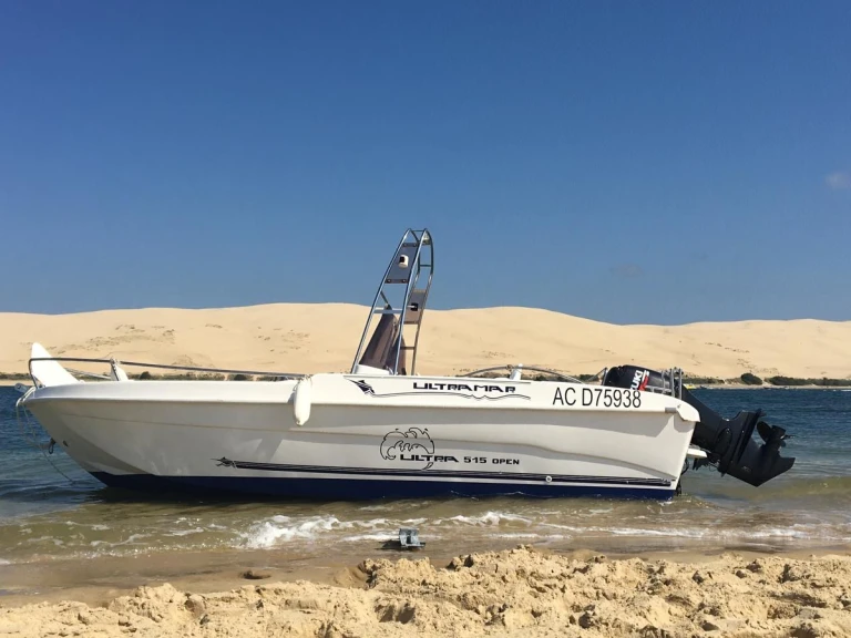 Motorová loď k pronájmu v Arcachon za nejlepší cenu