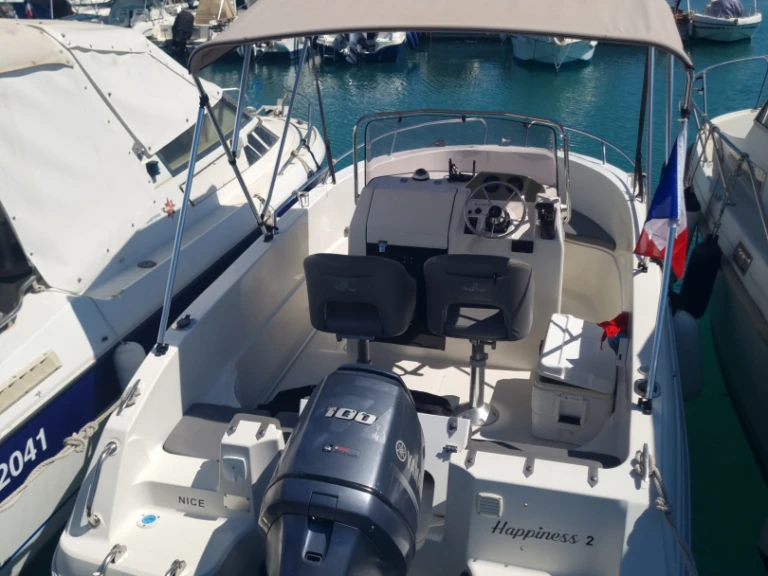 Pronajmout Motorová loď se skipperem či ne Pacific Craft v Saint-Laurent-du-Var