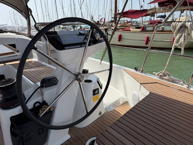 Pronájem jachty v Cecina -Jeanneau Sun Odyssey 455 na Samboatu