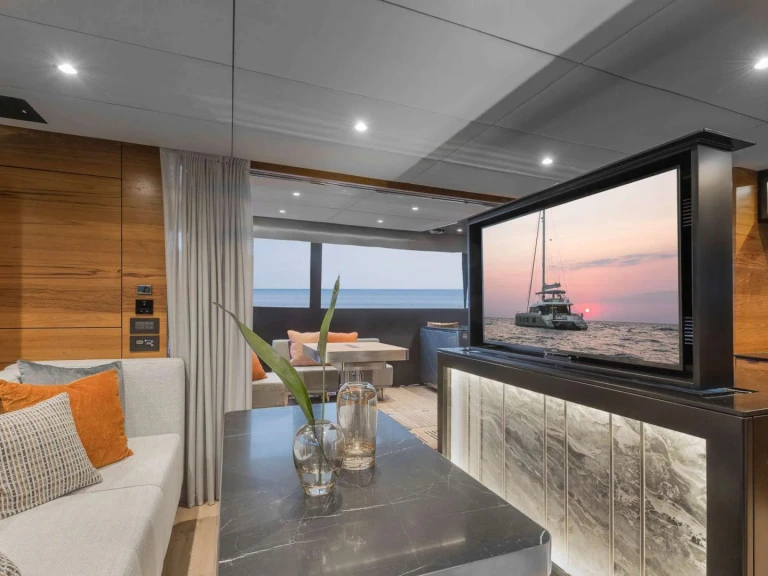 Pronájem lodi Porto-Vecchio lákavé ceny Sunreef 50