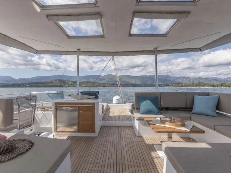 Pronajmout Jachta se skipperem či ne Fountaine Pajot v Britské Panenské ostrovy