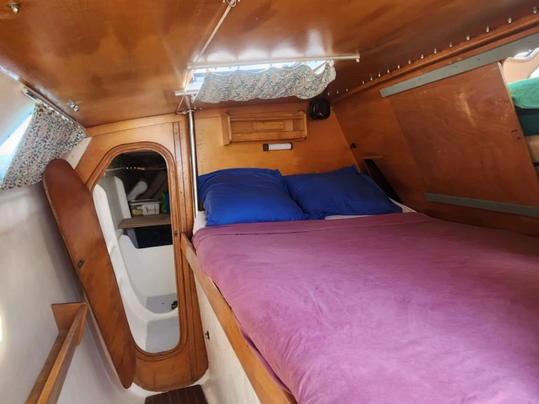 Fountaine Pajot Louisiane 37 jednotlivci a charterové společnosti v Sainte-Anne