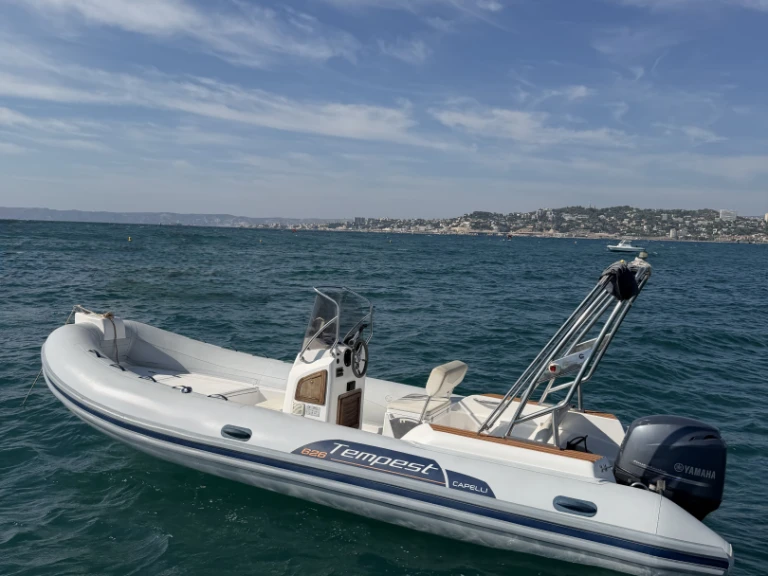 Pronajmout si Capelli Tempest 626 v Marseille