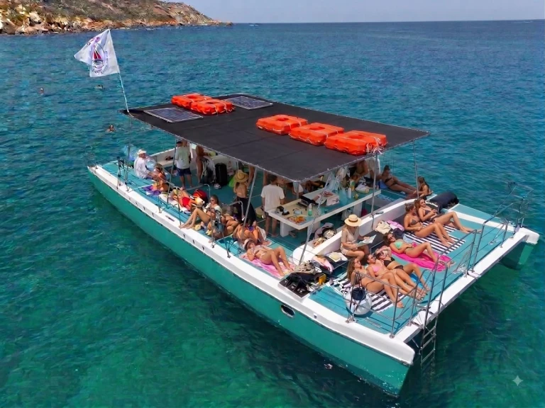 Bluewave Custom made jednotlivci a charterové společnosti v Sliema
