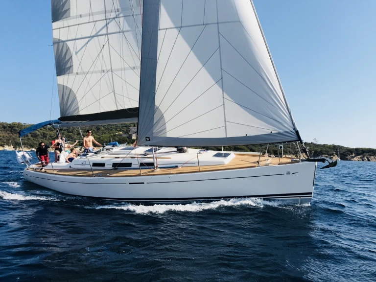 Pronájem lodi Dufour Dufour 40 Performance v Bandol na Samboatu
