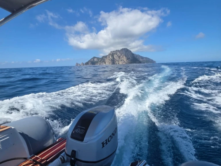 Pronájem Motorová loď v Sorrento -op marine Op Marine 19