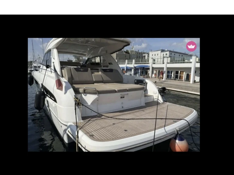 Pronájem Jachta v Fréjus -Bavaria S45 ht