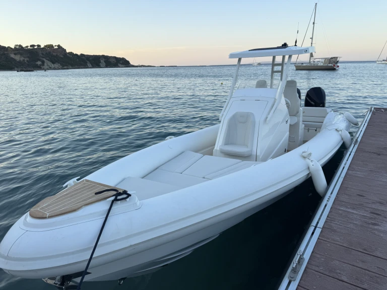 Pronájem lodi Seafighter T30 v Zakynthos  na Samboatu