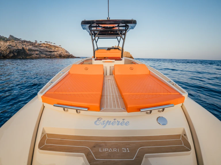 Pronájem Motorová loď LILIBAEUM YACHT s licencí