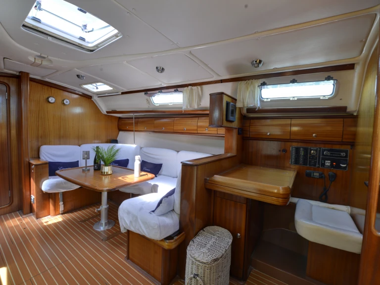 Bavaria Bavaria 41 Cruiser jednotlivci a charterové společnosti v Lavagna
