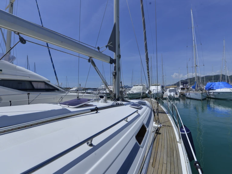 Pronájem lodi Lavagna lákavé ceny Bavaria 41 Cruiser