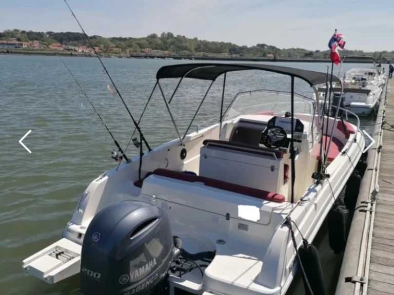Pronajmout si Pacific Craft Pacific Craft 670 v Anglet