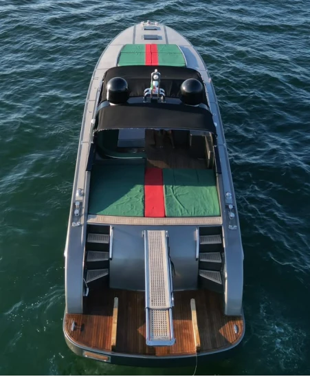 Pronájem Jachta v Porto Cervo -Rizzardi CR 63 Top Line