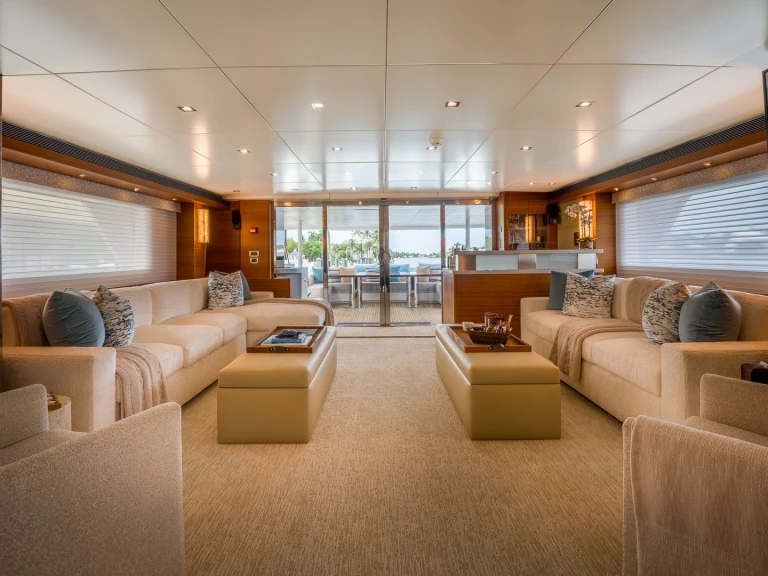Pronájem Jachta v Britské Panenské ostrovy -Heesen SEA AXIS