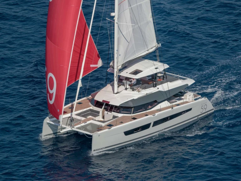 Pronájem Jachta v Saint Thomas Island -Fountaine Pajot NEHALENNIA