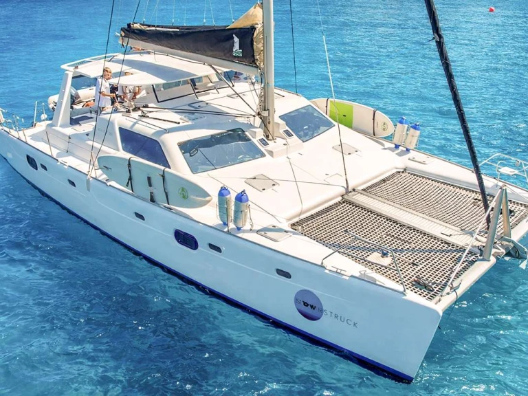 Pronajmout si Voyage MOONSTRUCK v Saint Thomas Island