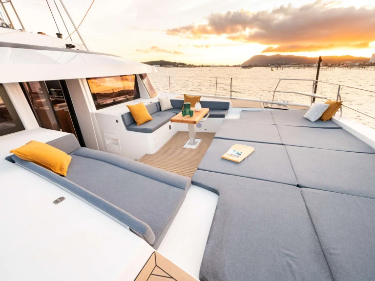Bali CRAFT WITH A SEA jednotlivci a charterové společnosti v Saint Thomas Island