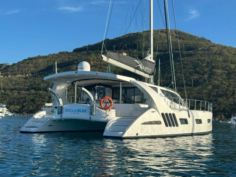 Pronajmout si Xquisite Yachts STELLA BLUE v Saint Thomas Island