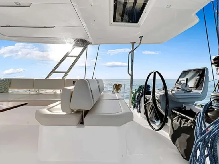 Pronájem lodi Aquila OCEAN KITTY v Saint Thomas Island na Samboatu
