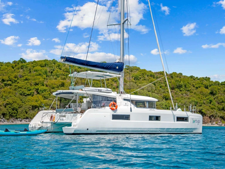 Pronajmout si Lagoon TORTUGA v Saint Thomas Island