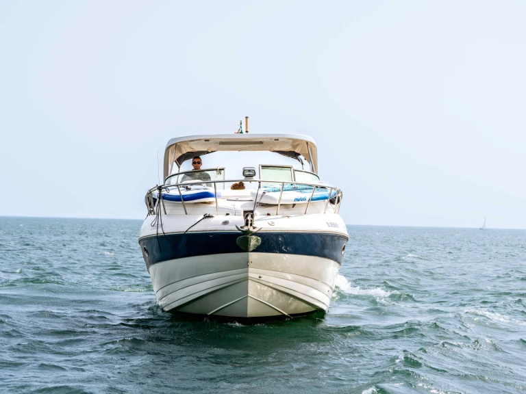 Pronájem lodi Crownline Crownline 340 CR v Lagos na Samboatu