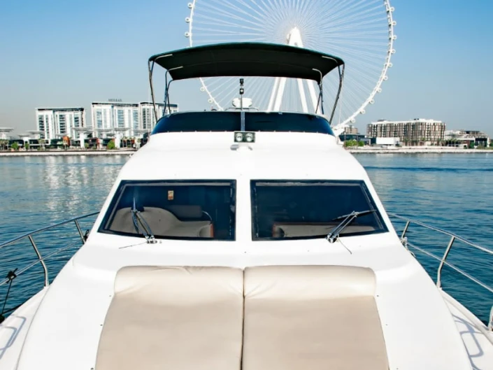Al Shaali Marine AS 50 jednotlivci a charterové společnosti v Dubai Marina
