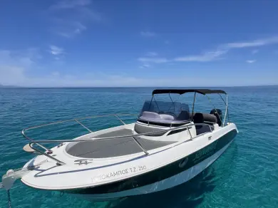 Sessa Marine Key Largo 26 jednotlivci a charterové společnosti v Zakynthos 