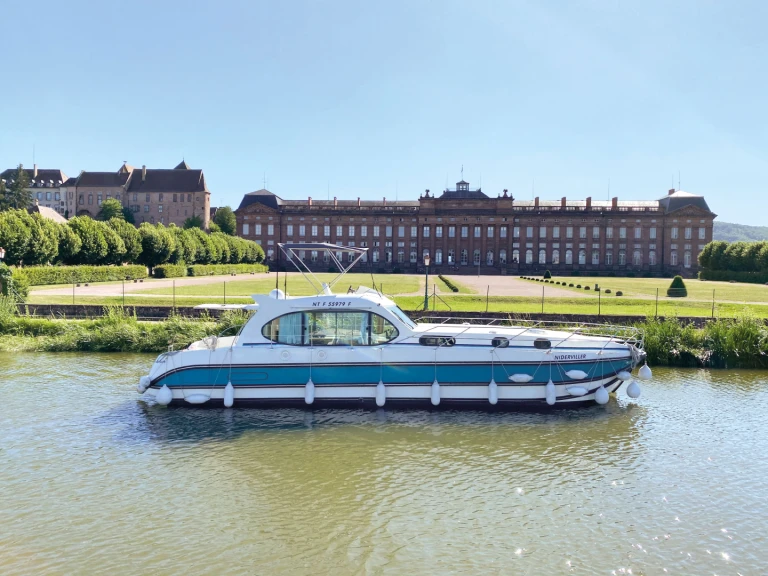 Pronájem Motorová loď v Avignonet-Lauragais -Nicols Yacht Nicols Estivale Sixto Prestige C