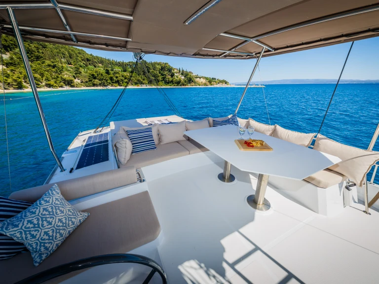 Pronájem lodi Eden Island lákavé ceny Bali 4.8