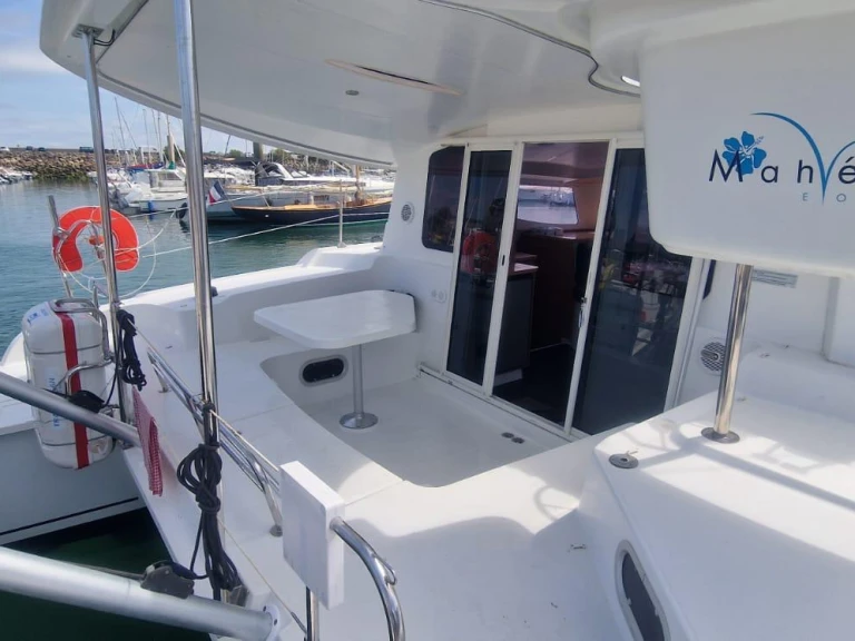 Pronájem Katamarán Fountaine Pajot s licencí