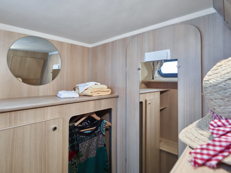 Pronájem lodi Nicols Yacht Nicols Estivale Sixto Prestige C v Le Somail na Samboatu