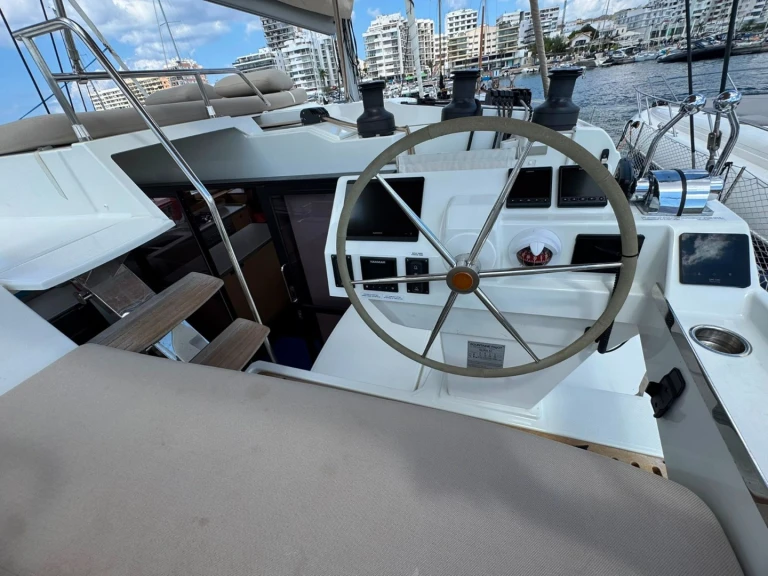 Pronájem lodi Fountaine Pajot Aura 51 v Le Marin na Samboatu