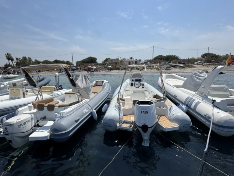 Pronájem lodi Nautilus GT SixFive v Villaggio San Teodoro na Samboatu
