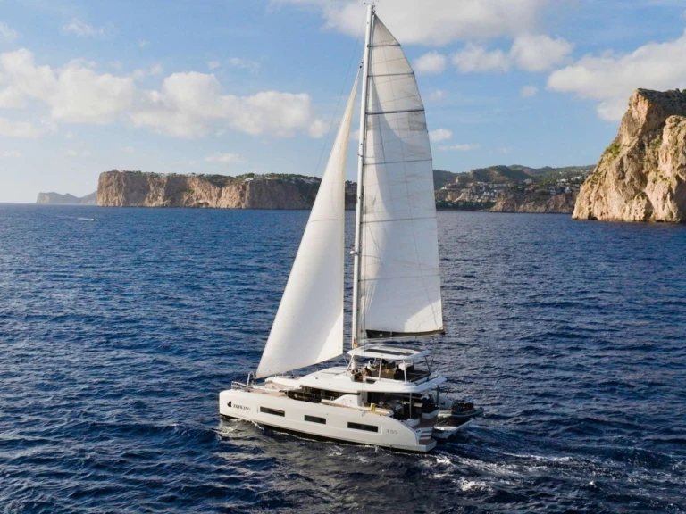 Pronájem lodi Lagoon TRIWING CARIDA - Caribbean v Road Town na Samboatu