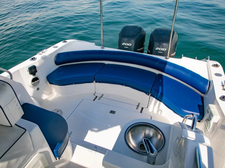 Pronájem lodi Custom Made custom v Dubai Marina na Samboatu