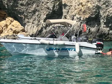 Buccaneer Buccaneer 23 jednotlivci a charterové společnosti v Gozo