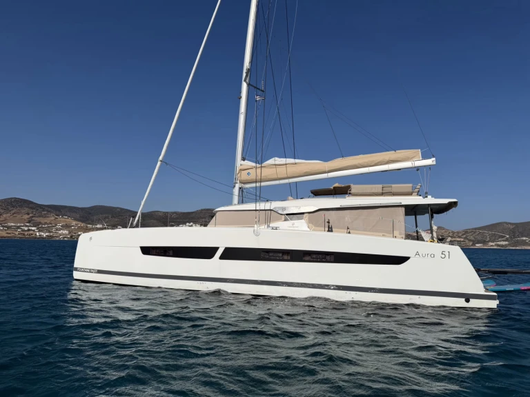 Pronájem Katamarán v Alimos -Fountaine Pajot Aura 51